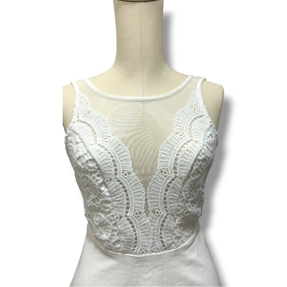 333 Lulus |NWOT USA White Lace Fit & Flare Open Back Mesh Midi Dress (Size S) - Picture 3 of 13